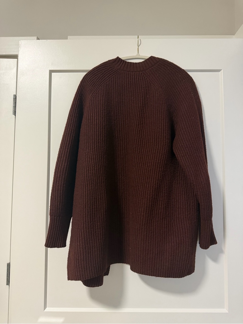 Express Chunky Ribbed Button-Front Cardigan - Brown - Picture 4 of 4